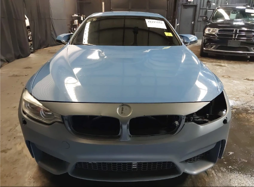BMW M4  - изображение 2