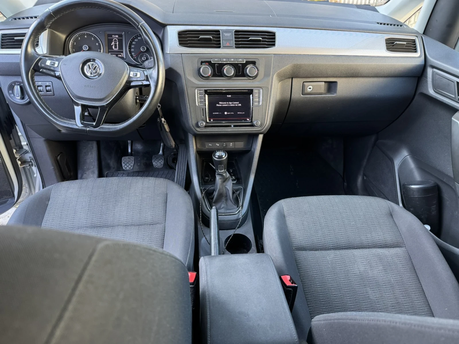 VW Caddy 1.4 TSI Comfortline BMT 7 места - изображение 7