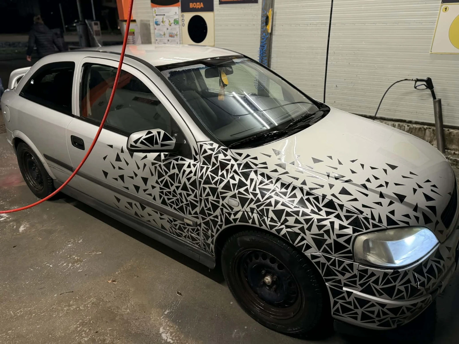 Opel Astra 1.6i 16V - изображение 2