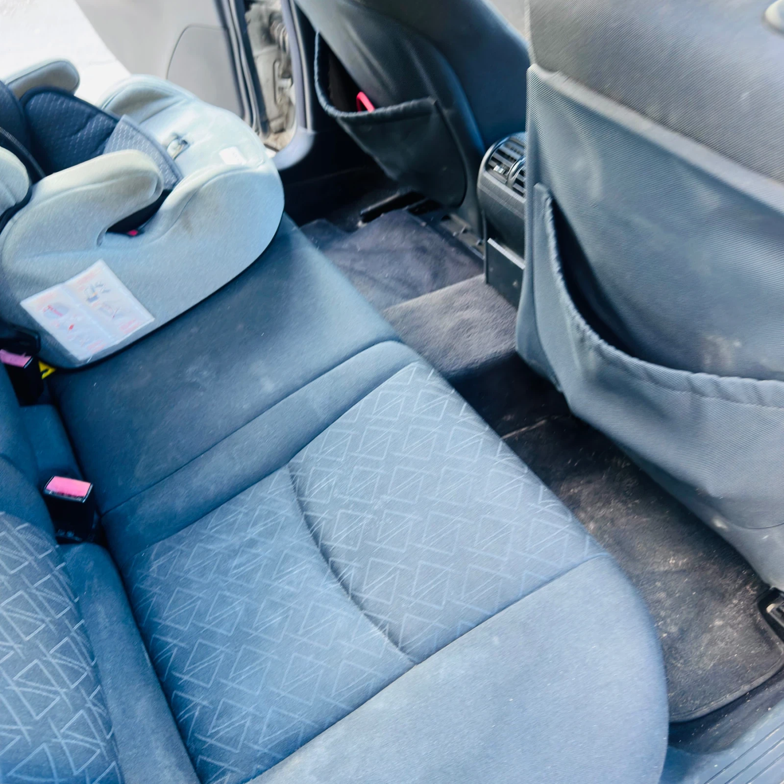 Mercedes-Benz C 220  - изображение 7