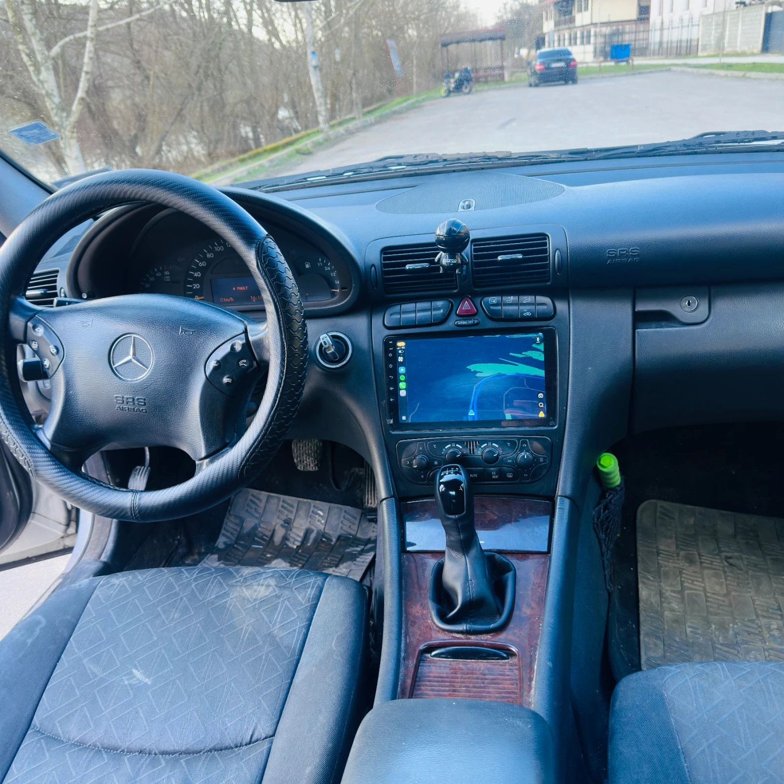 Mercedes-Benz C 220  - изображение 4