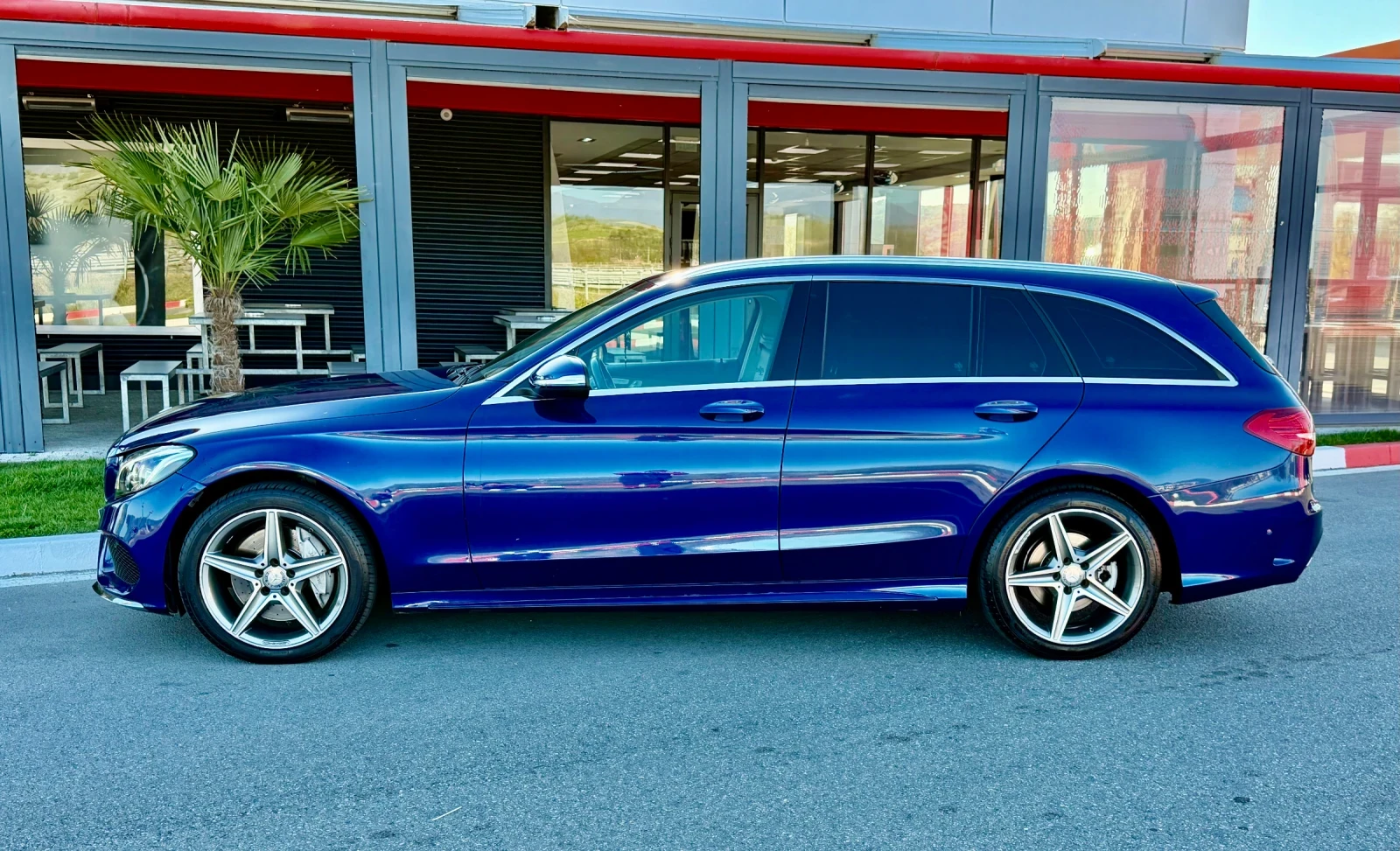 Mercedes-Benz C 250 AMG PACKET/FULL/Обслужена!!!, снимка 4 - Автомобили и джипове - 54140861