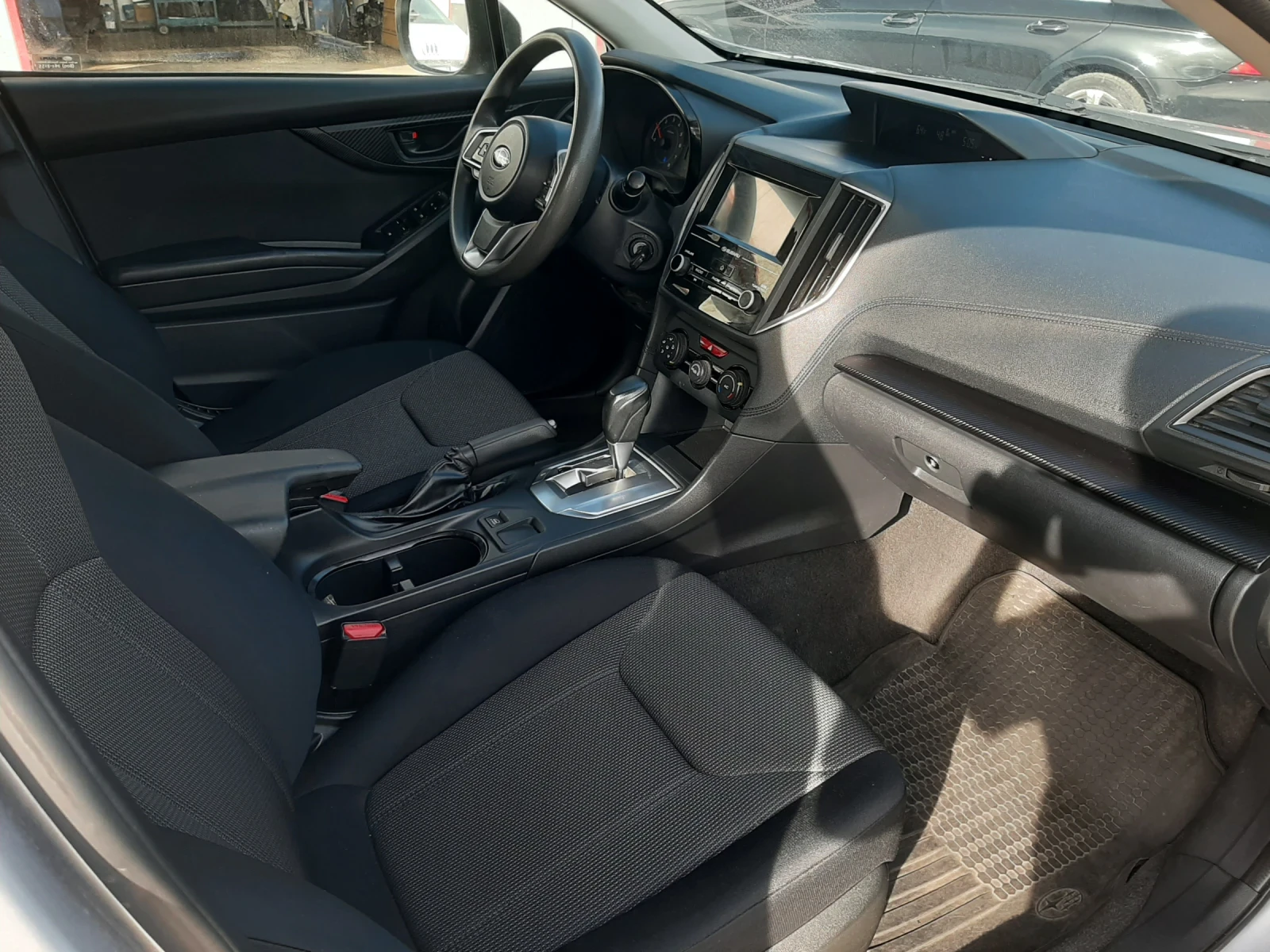 Subaru XV 2.0i AUTOMATIC CROSSTREK, снимка 12 - Автомобили и джипове - 54230663