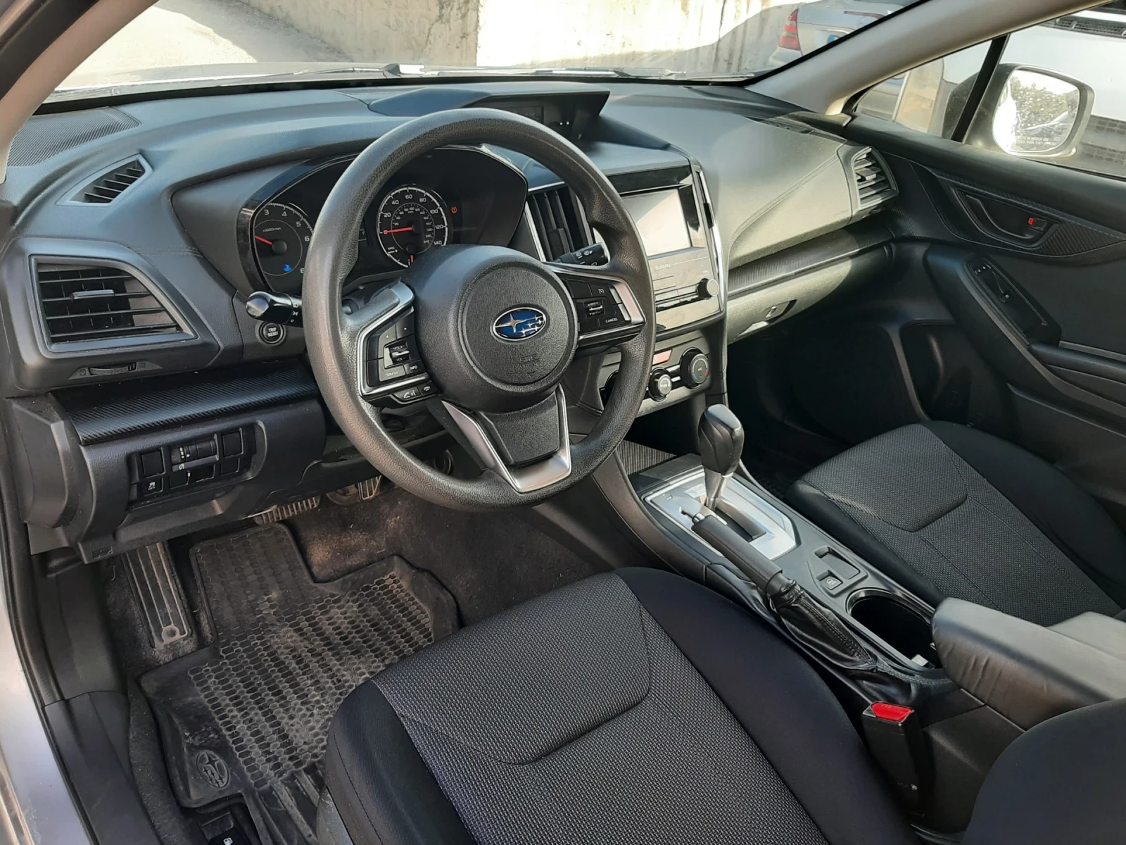Subaru XV 2.0i AUTOMATIC CROSSTREK, снимка 9 - Автомобили и джипове - 54230663