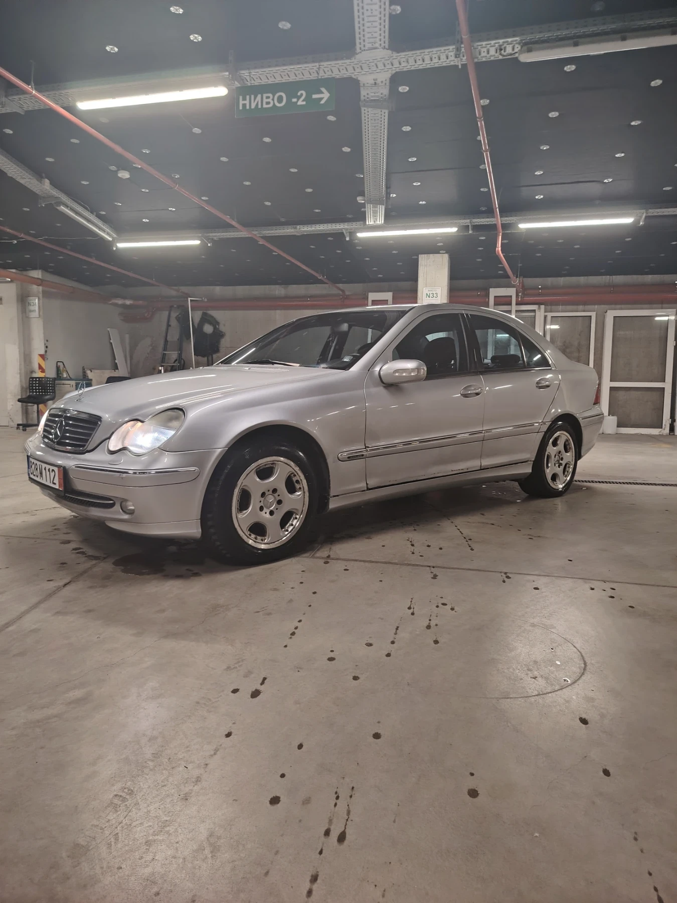 Mercedes-Benz C 200, снимка 5 - Автомобили и джипове - 54390719