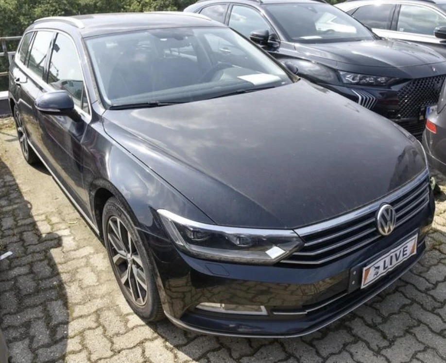 VW Passat HIGHLINE DSG DIGITAL ОЧАКВАН ВНОС, снимка 2 - Автомобили и джипове - 54717230
