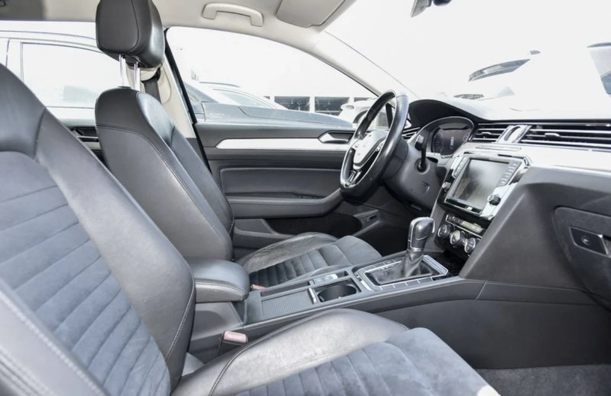 VW Passat HIGHLINE DSG DIGITAL ОЧАКВАН ВНОС, снимка 9 - Автомобили и джипове - 54717230
