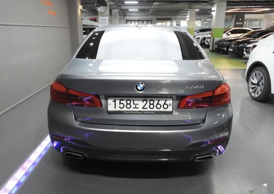 BMW 530 530i M Sport Plus Cam360, Disi, Обдухване, , снимка 6 - Автомобили и джипове - 54960236