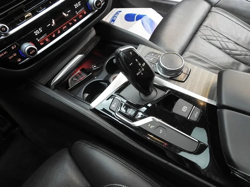 BMW 530 530i M Sport Plus Cam360, Disi, Обдухване, , снимка 8 - Автомобили и джипове - 54960236