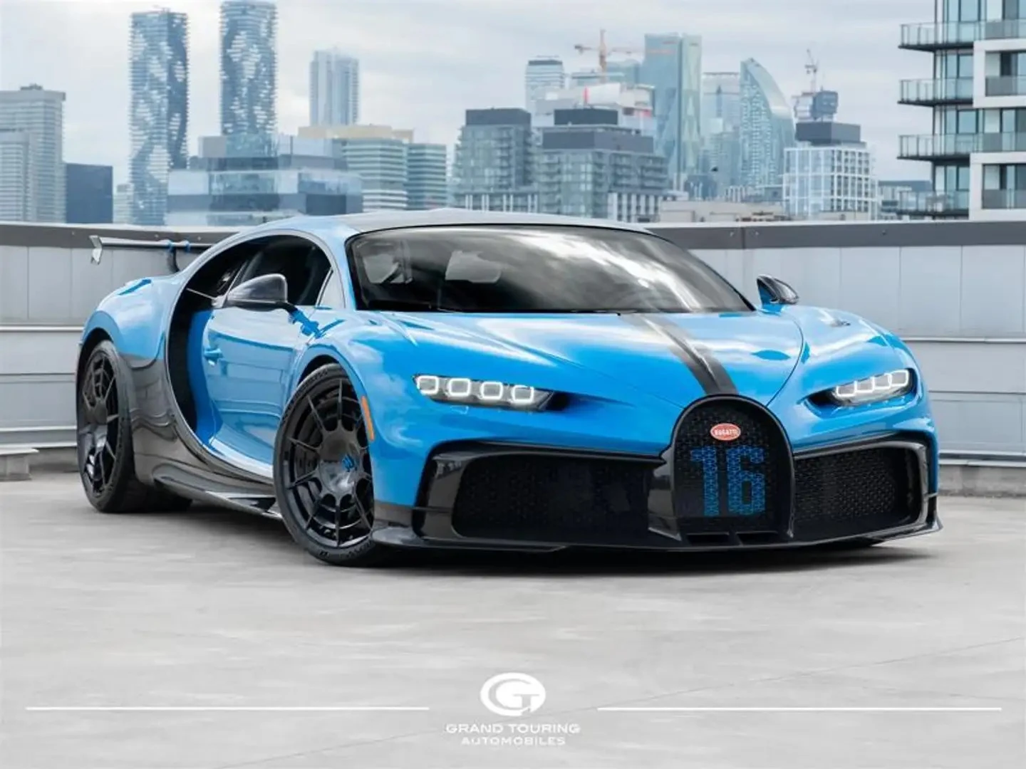 Bugatti Chiron Pur Sport W16 Carbon PKG ЦЕНА ДО БГ