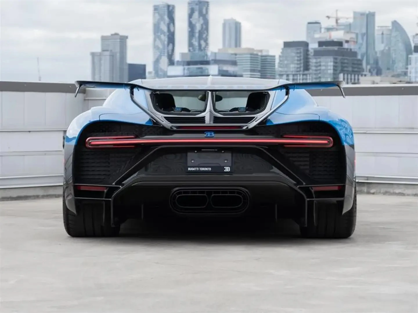 Bugatti Chiron Pur Sport W16 Carbon PKG ЦЕНА ДО БГ, снимка 7 - Автомобили и джипове - 55298104