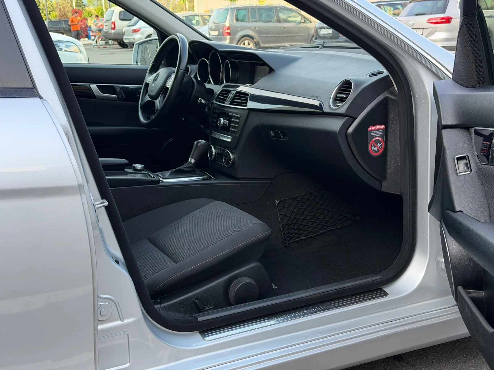 Mercedes-Benz C 220 2.2CDi * Face-Lift* * Автоматик* , снимка 12 - Автомобили и джипове - 55304482