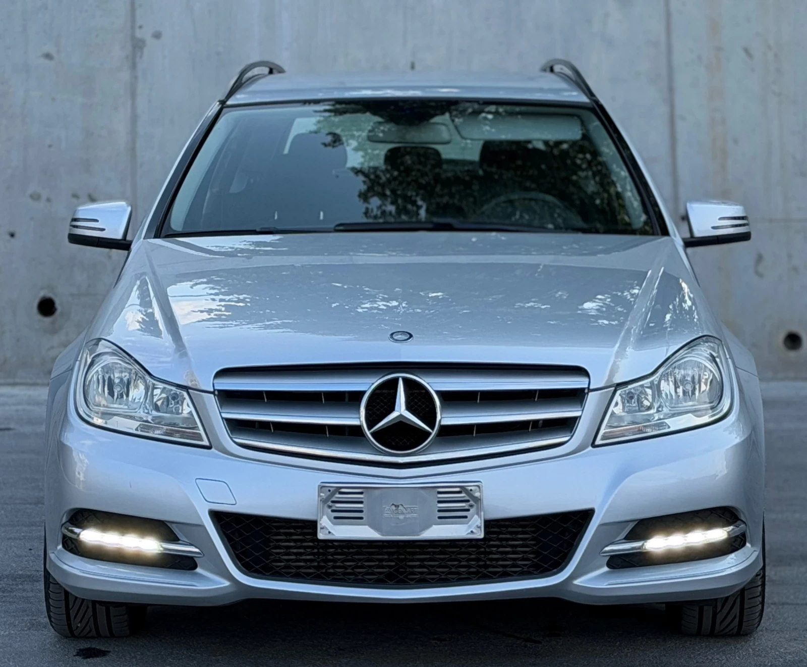 Mercedes-Benz C 220 2.2CDi * Face-Lift* * Автоматик* , снимка 2 - Автомобили и джипове - 55304482
