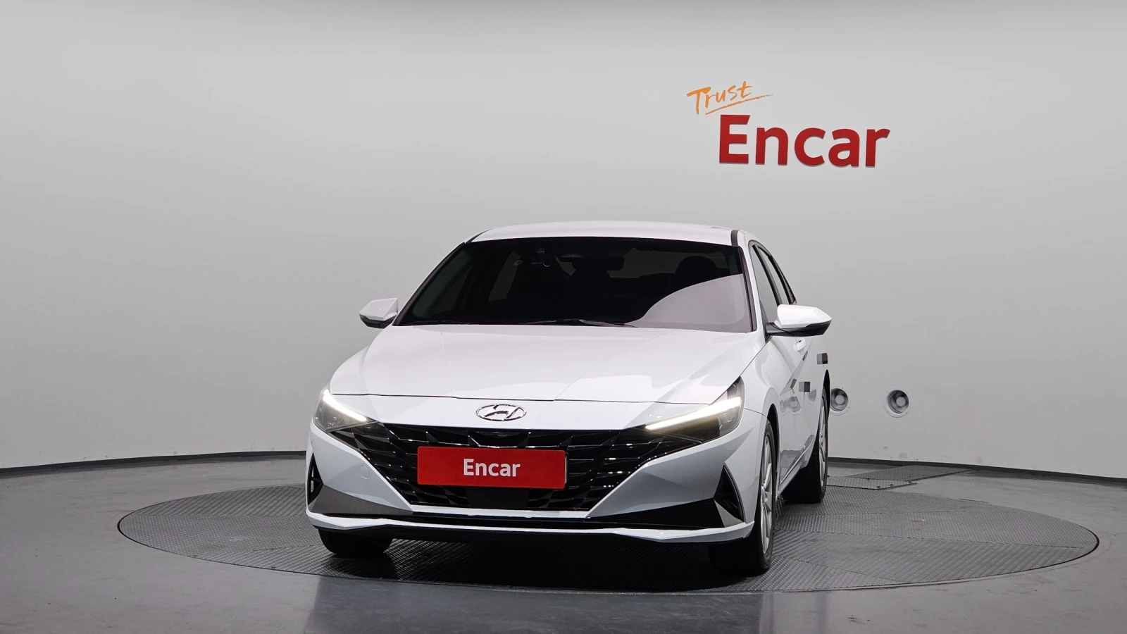Hyundai Elantra SMART 1.6, снимка 3 - Автомобили и джипове - 55595154