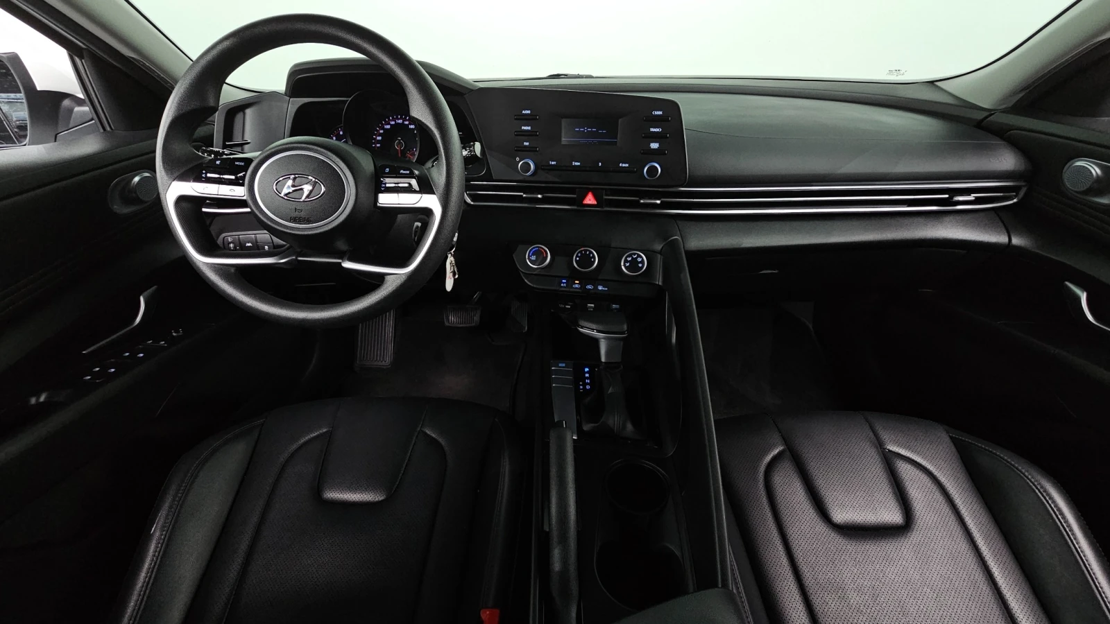 Hyundai Elantra SMART 1.6, снимка 7 - Автомобили и джипове - 55595154