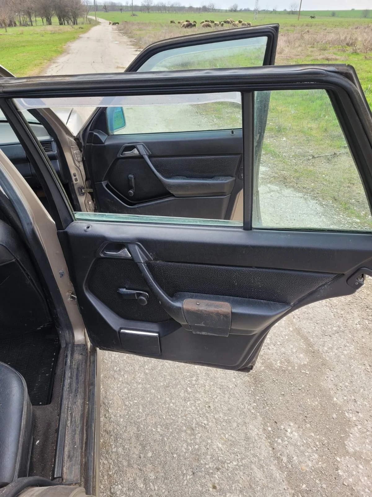 Mercedes-Benz 124 ���� �� �����  | Mobile.bg � ����������� 9