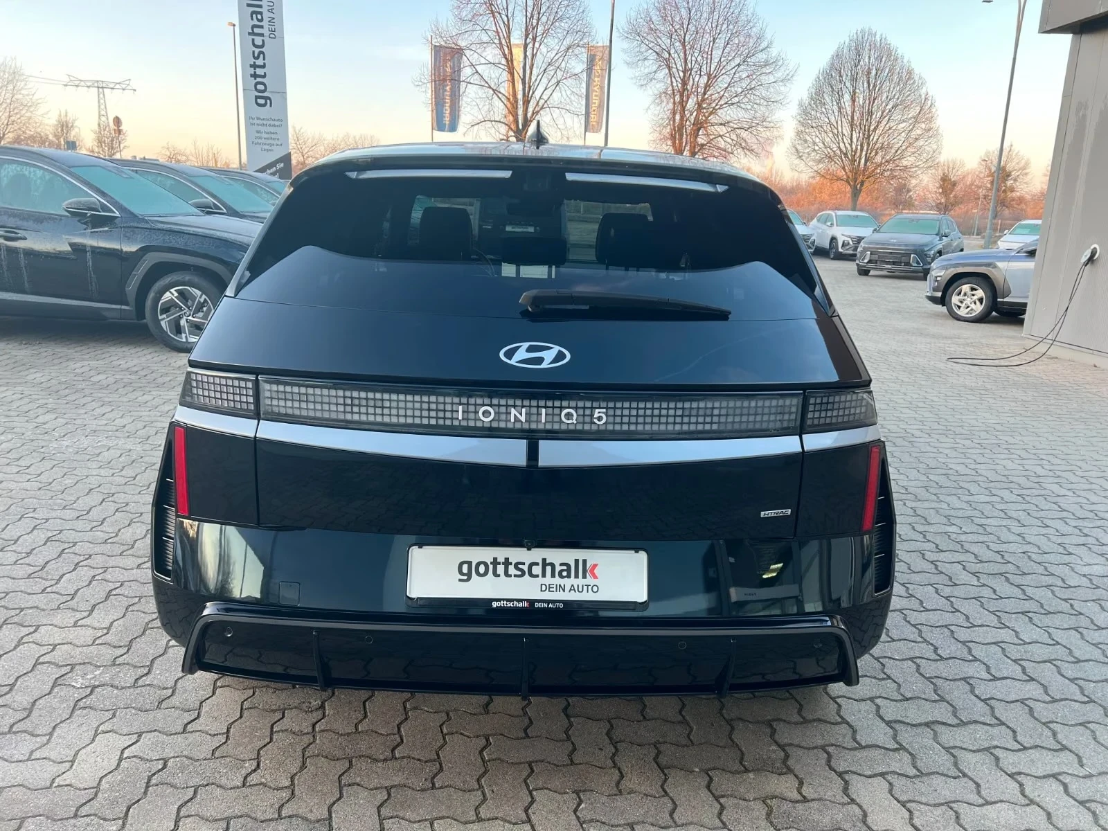 Hyundai Ioniq 5 84 kWh AWD N-Line HuD Bose Matrix, снимка 7 - Автомобили и джипове - 55944751