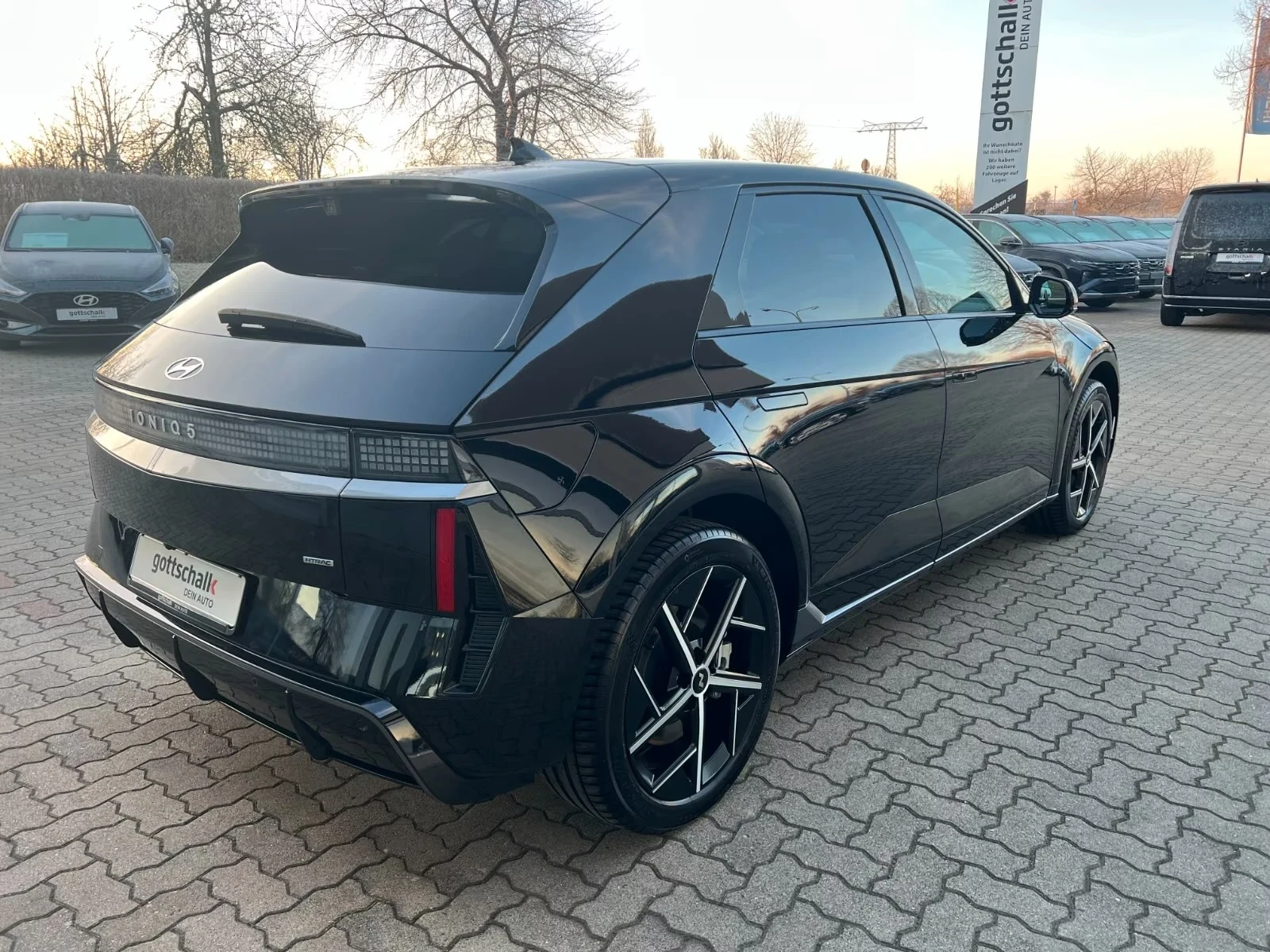 Hyundai Ioniq 5 84 kWh AWD N-Line HuD Bose Matrix, снимка 6 - Автомобили и джипове - 55944751