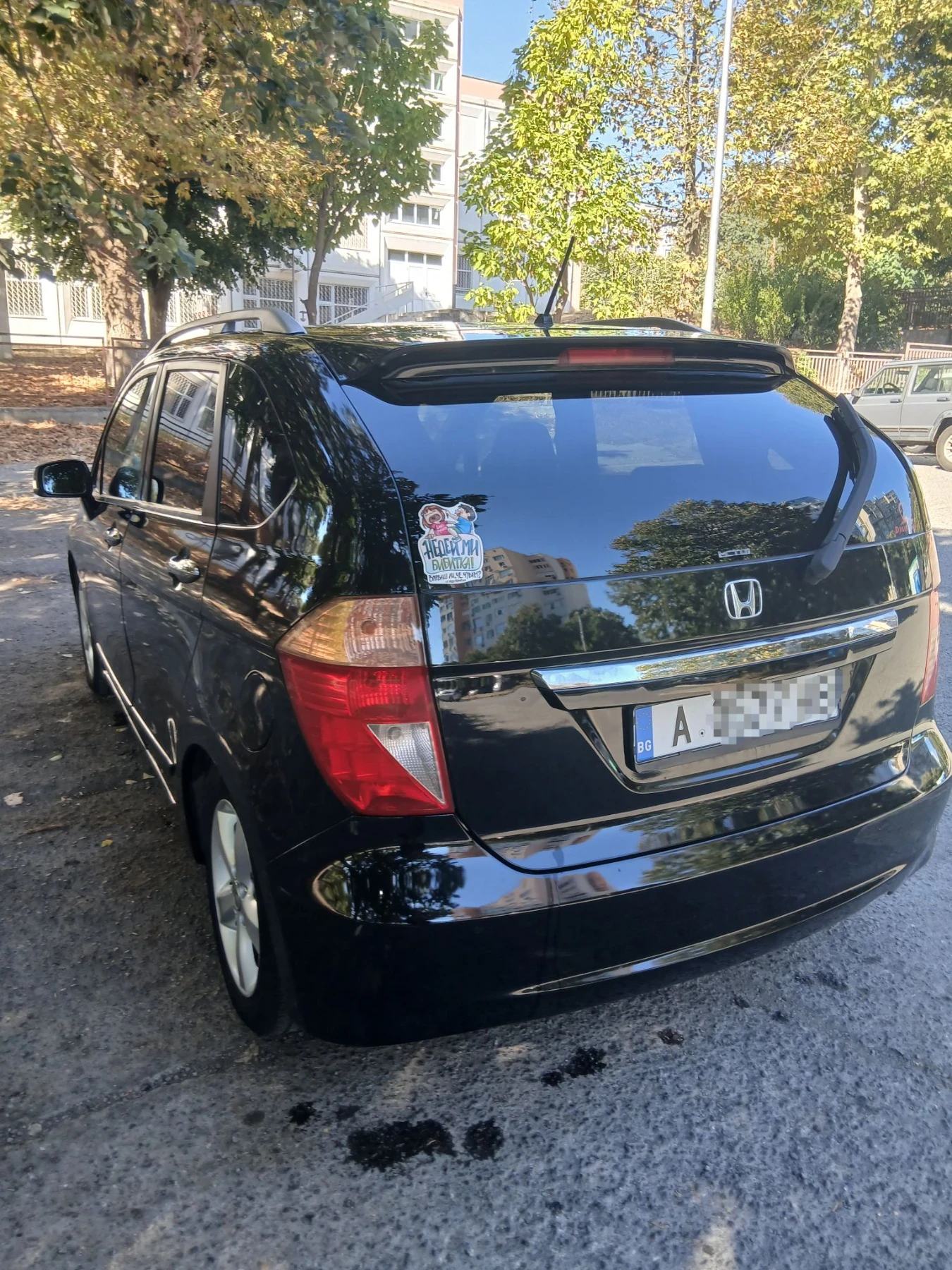 Honda Fr-v 2.2 cdti, снимка 3 - Автомобили и джипове - 56098675