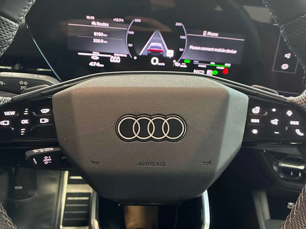 Audi E-Tron * Technik * АВТОКРЕДИТ БЕЗ ПЪРВОНАЧАЛНА ВНОСКА* , снимка 15 - Автомобили и джипове - 56240772