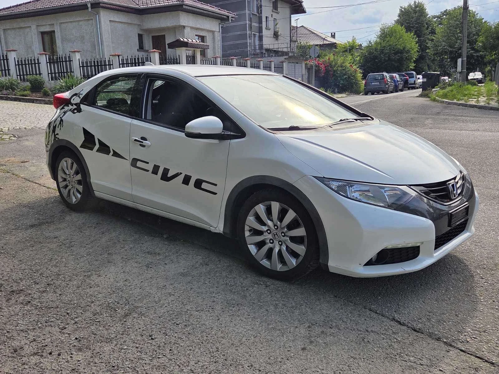 Honda Civic 1.8i-VTEC, снимка 5 - Автомобили и джипове - 56498540