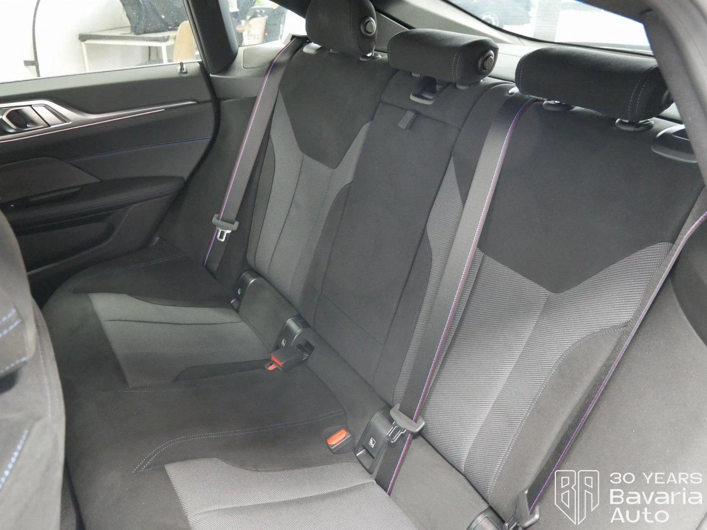 BMW 420 i Gran Coupe Sportautomatic, снимка 8 - Автомобили и джипове - 56596850