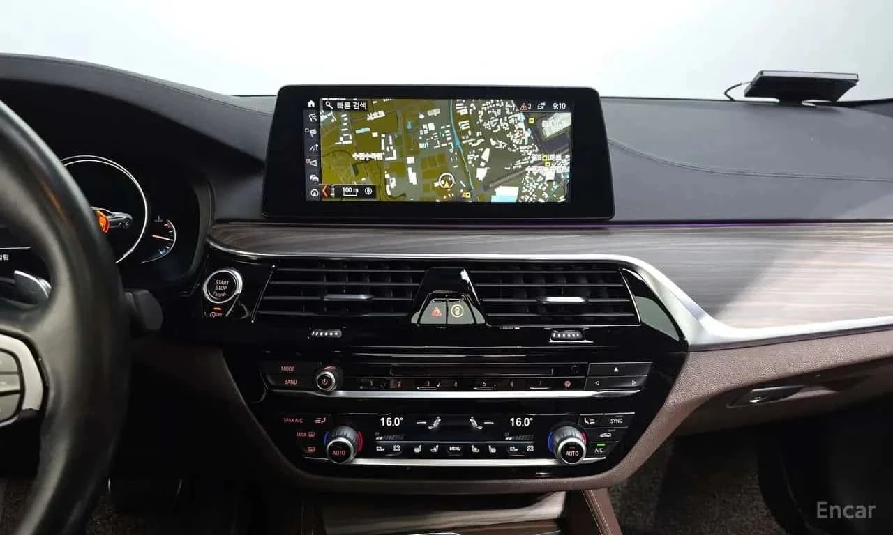 BMW 530, снимка 12 - Автомобили и джипове - 56710553