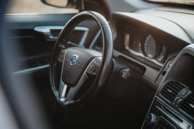 Volvo XC60 T6 Premier, снимка 6