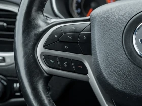 Jeep Cherokee * High Altitude 4x4 | Safety Certified | Clean Car - 36150 лв. / 18483.20 € - 49353139 9