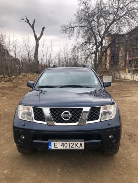 Nissan Pathfinder 6+ 1