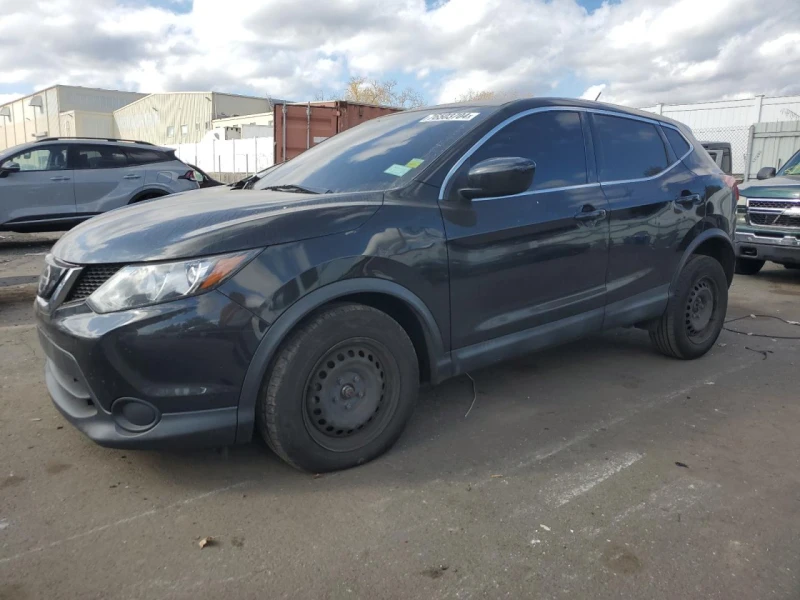 Nissan Rogue SPORT S, снимка 1 - Автомобили и джипове - 48165625