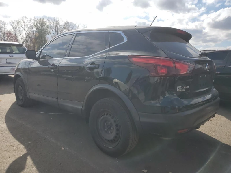 Nissan Rogue SPORT S, снимка 4 - Автомобили и джипове - 48165625