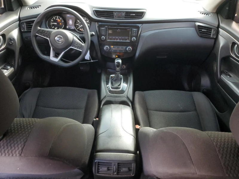 Nissan Rogue SPORT S, снимка 8 - Автомобили и джипове - 48165625