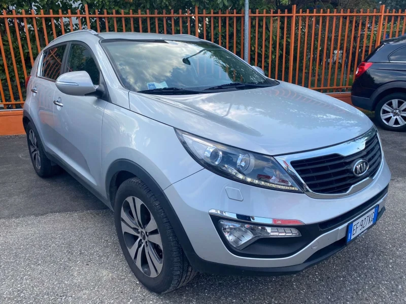 Kia Sportage, снимка 3 - Автомобили и джипове - 48242470