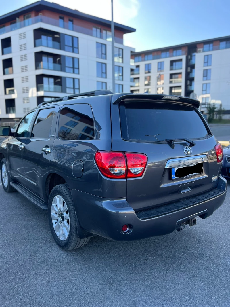 Toyota Sequoia, снимка 6 - Автомобили и джипове - 49049159