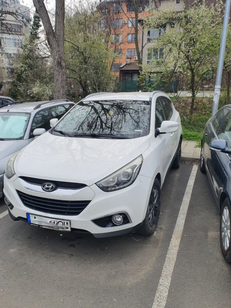 Hyundai IX35, снимка 1 - Автомобили и джипове - 49603515