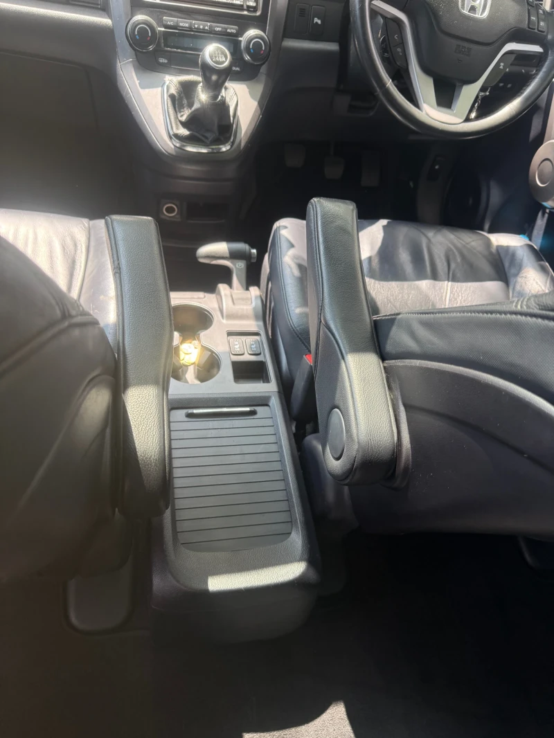 Honda Cr-v, снимка 5 - Автомобили и джипове - 52422238