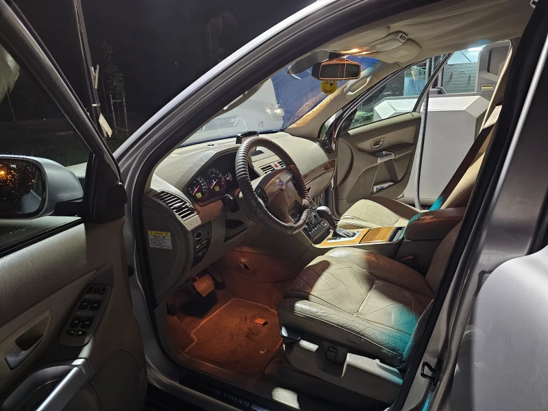 Volvo Xc90, снимка 7 - Автомобили и джипове - 52295708