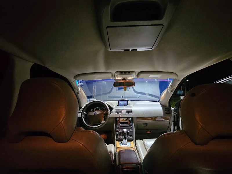 Volvo Xc90, снимка 11 - Автомобили и джипове - 52295708