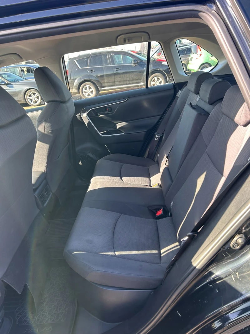 Toyota Rav4 2.5HYBRID AVTOMAT/NAVI EURO 6, снимка 10 - Автомобили и джипове - 52308988