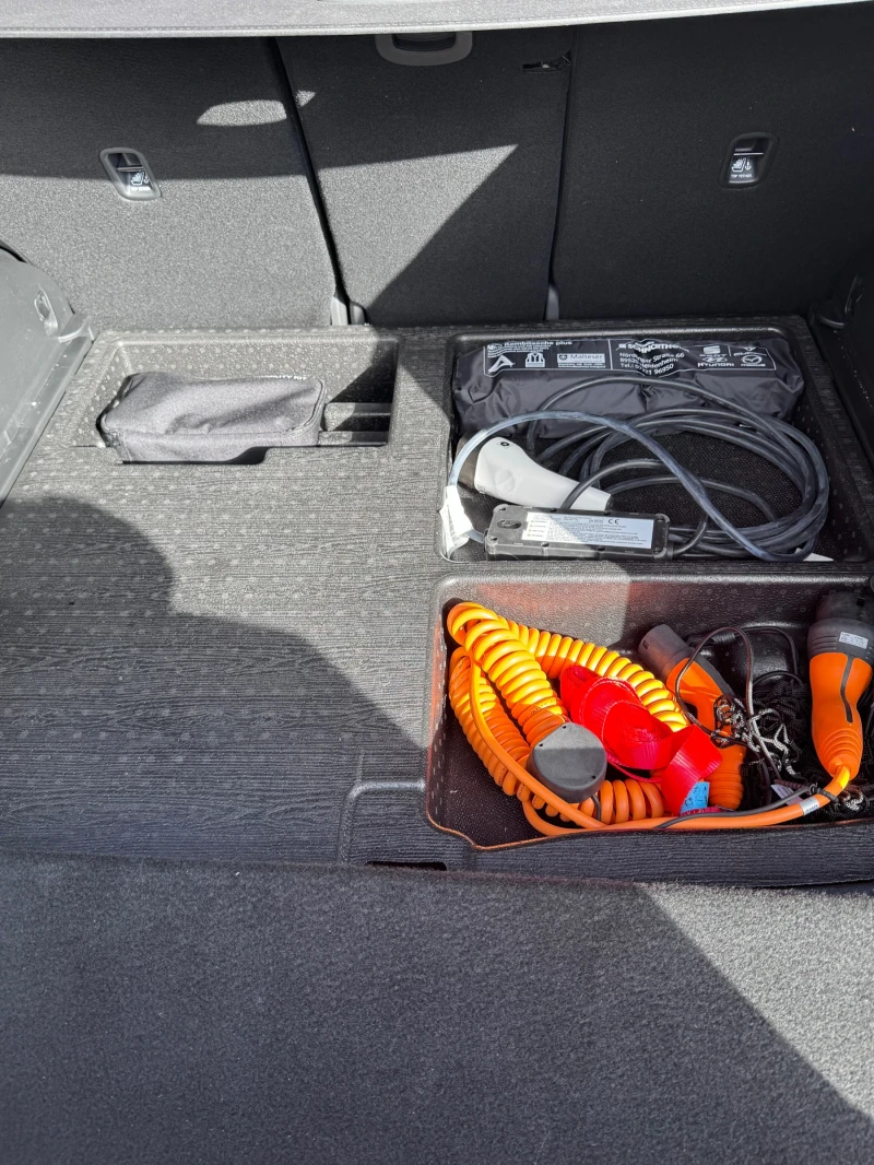 Hyundai Tucson N-Line Plug-Inn, снимка 12 - Автомобили и джипове - 52442122