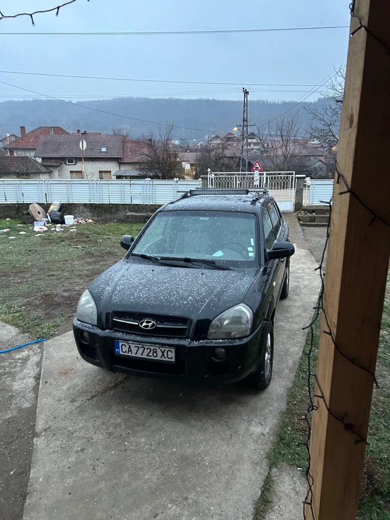 Hyundai Tucson, снимка 3 - Автомобили и джипове - 52733475