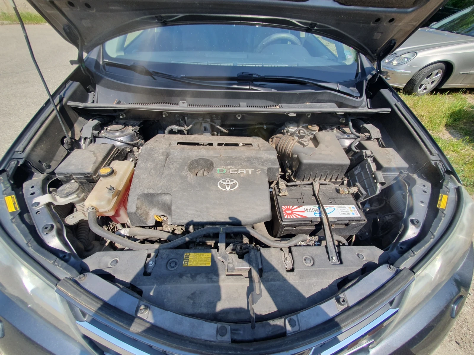Toyota Rav4 2.2 150кс - изображение 10