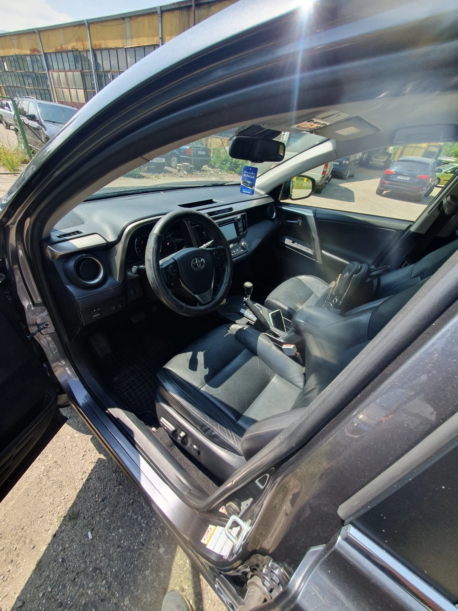 Toyota Rav4 2.2 150кс - изображение 8