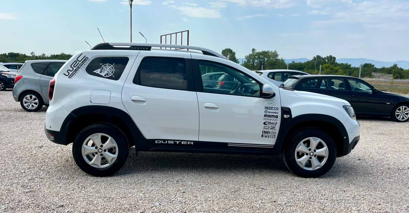 Dacia Duster 4WD* NAVI* 360 KAMERA* KEYLESS* OFFROAD* PRESTIGE* - изображение 6