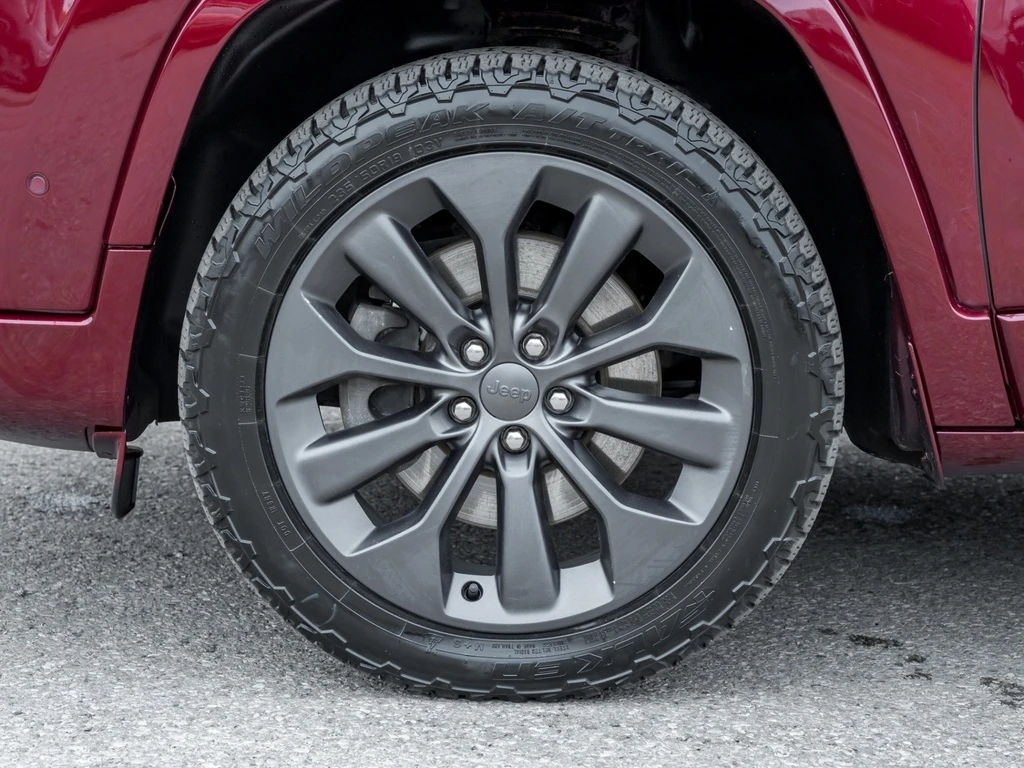 Jeep Cherokee * High Altitude 4x4 | Safety Certified | Clean Car - изображение 4