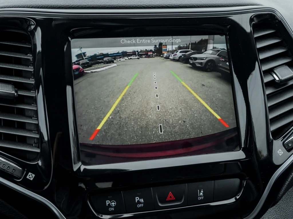 Jeep Cherokee * High Altitude 4x4 | Safety Certified | Clean Car | Mobile.bg   13