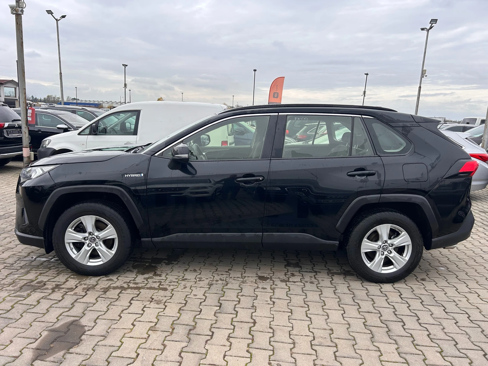 Toyota Rav4 2.5HYBRID AVTOMAT/NAVI EURO 6 - изображение 9
