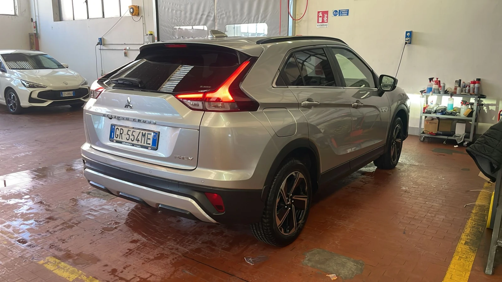 Mitsubishi Eclipse Cross 2.4 Plugin, снимка 4 - Автомобили и джипове - 53864133