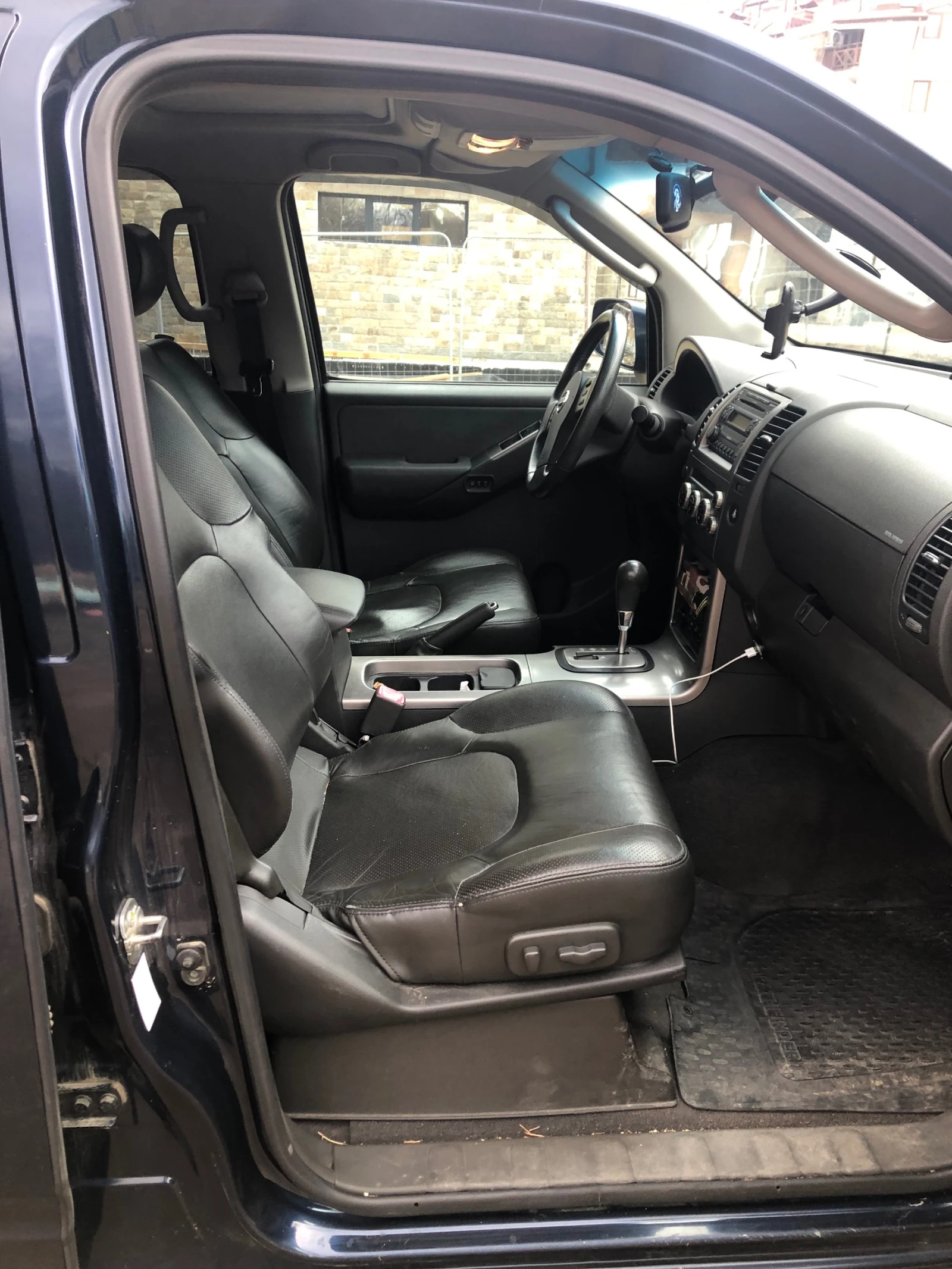 Nissan Pathfinder 6+ 1, снимка 7 - Автомобили и джипове - 53893511